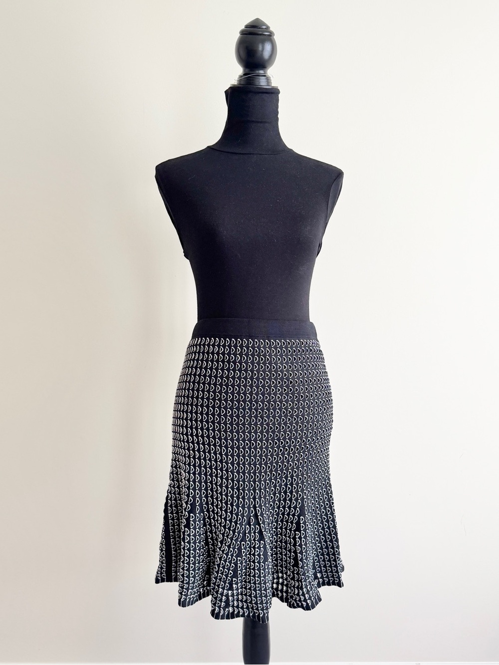 Ann Taylor Black White Geometric Print Skirt Size Medium career business